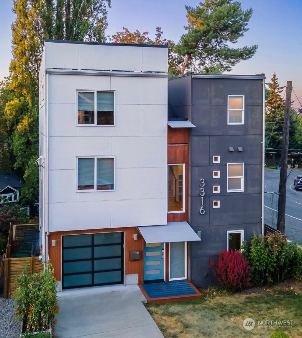 Photo of 3316 E Howell Street, Seattle, WA 98122 (MLS # 1986127)