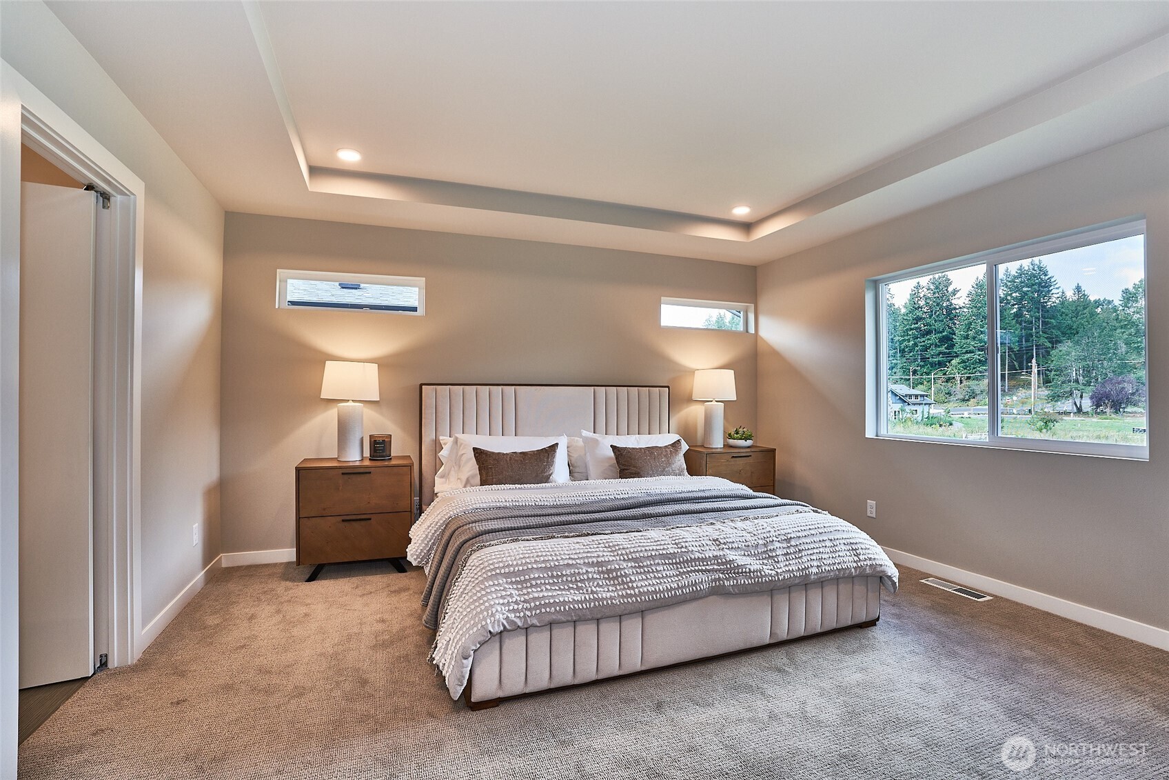 1525 138th Street E 40