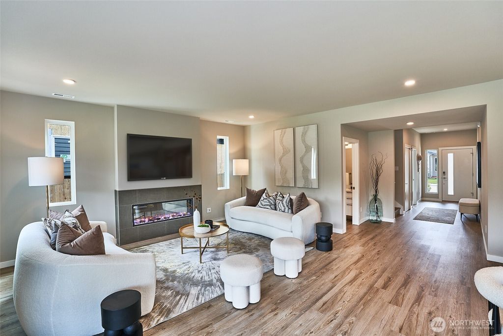 Photo of 1525 138th Street E #40, Tacoma, WA 98445 (MLS # 2458127)