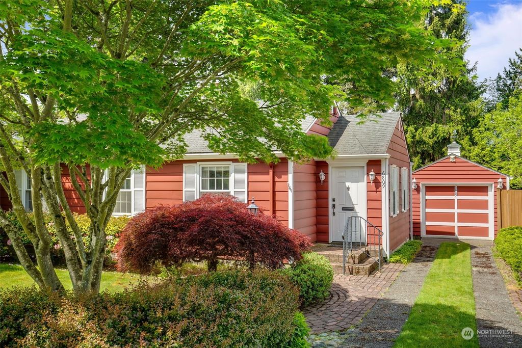 Photo of 6809 42nd Ave NE, Seattle, WA 98115 (MLS # 2237894)