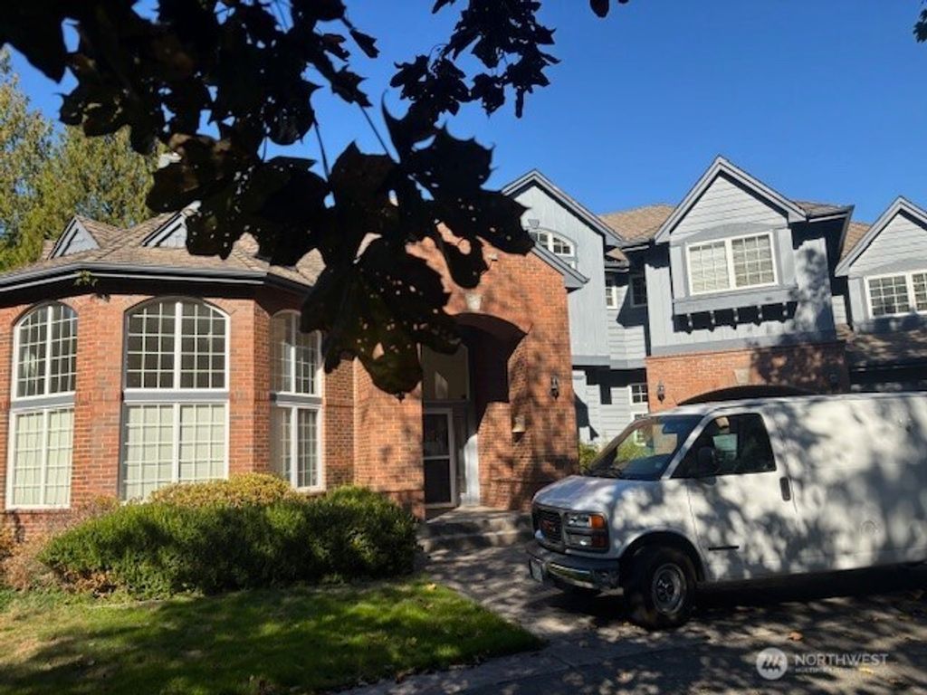 Photo of 8207 228th Street, Woodinville, WA 98072 (MLS # 2443134)