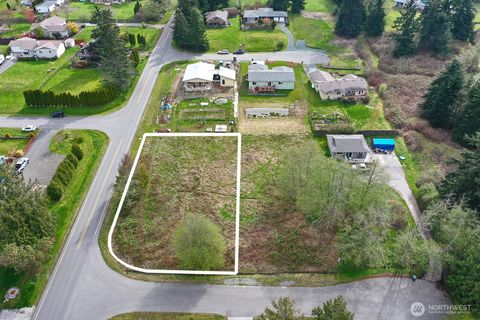 Photo of 0 Lot 85 Skyview Drive, Clinton, WA 98236 (MLS # 2504463)
