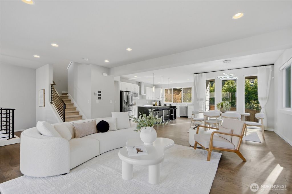 Photo of 8328 138th Ln SE Ln, Newcastle, WA 98059 (MLS # 2491640)