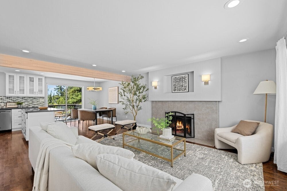 7360 NE 145th Place