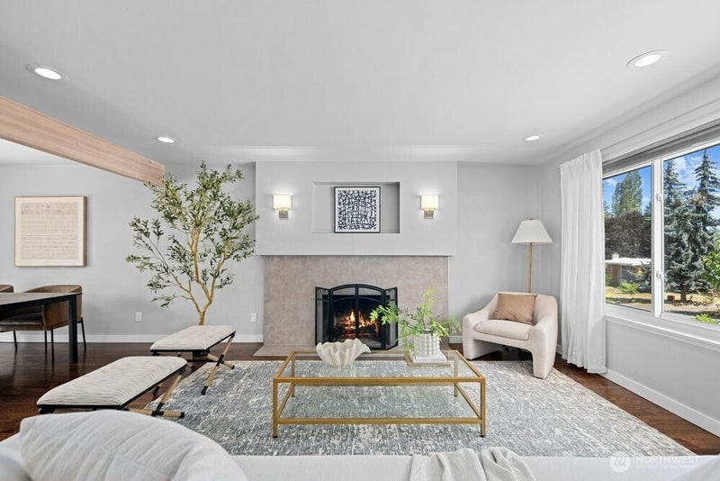 7360 NE 145th Place