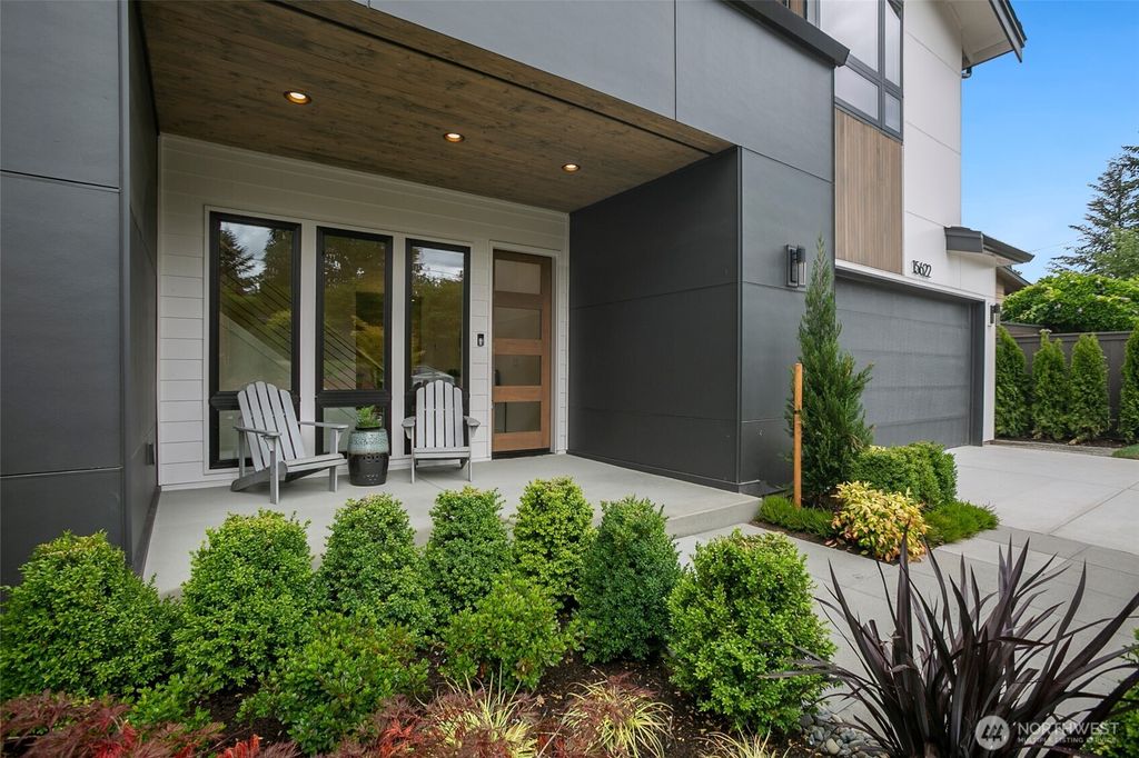 Photo of 15622 SE 9th Street, Bellevue, WA 98008 (MLS # 2403512)