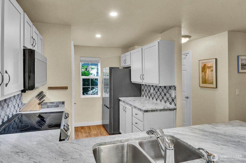 Photo of 13020 102nd Lane NE #5, Kirkland, WA 98034 (MLS # 2505580)