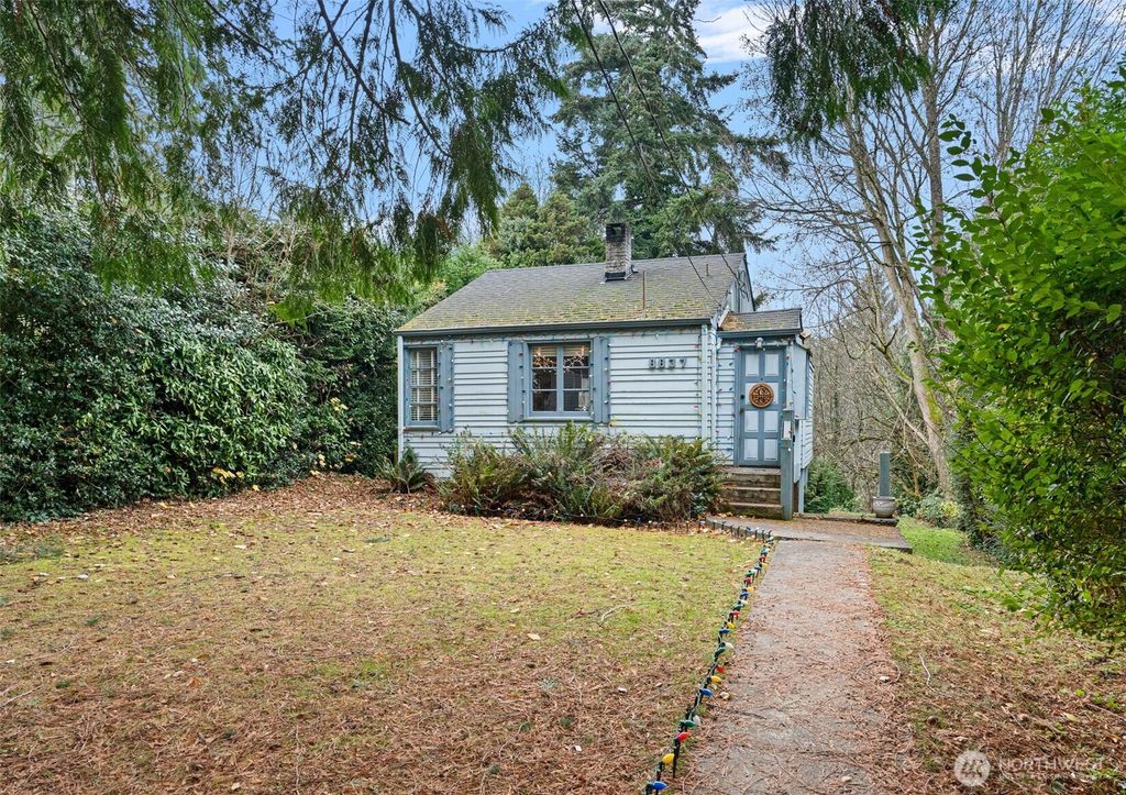 Photo of 8837 29th Avenue NW, Seattle, WA 98117 (MLS # 2390701)
