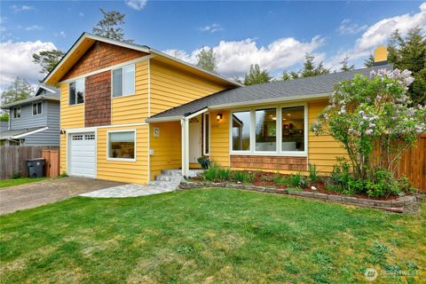 Photo of 4340 Haines Street, Port Townsend, WA 98368 (MLS # 2521276)