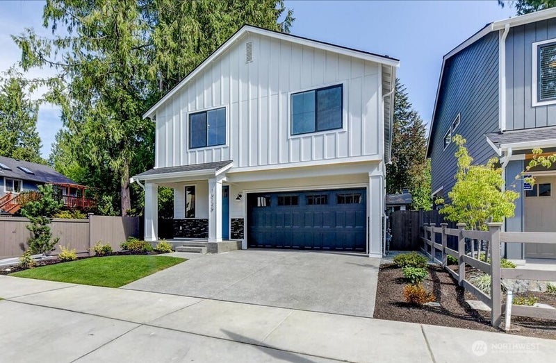 19129 Meridian Drive SE CW19