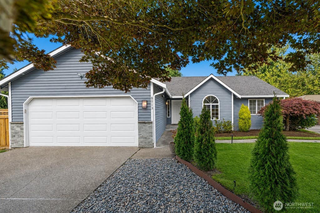 Photo of 8013 NE 145th Street, Kirkland, WA 98034 (MLS # 2560220)