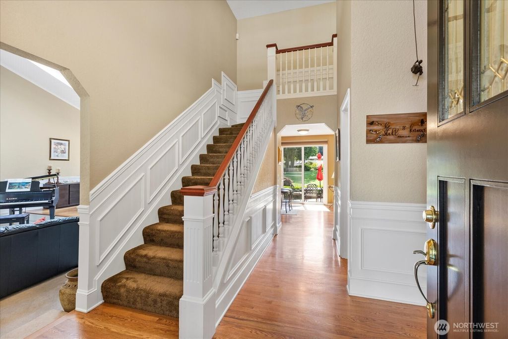 Photo of 15726 24th Drive SE, Mill Creek, WA 98012 (MLS # 2385025)