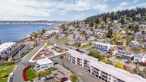 Photo of 700 11th Street #C4, Bellingham, WA 98225 (MLS # 2511716)
