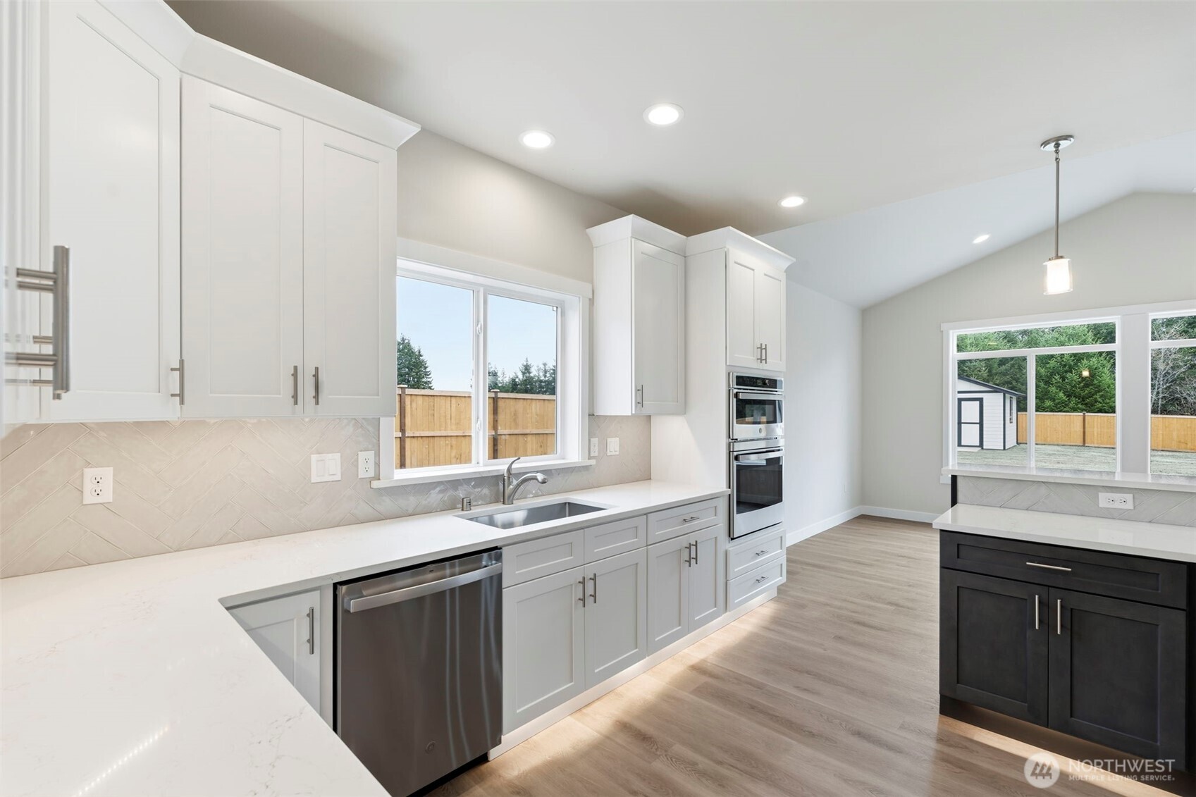 841 Barbara Lane SW