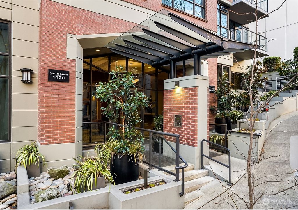 Photo of 1420 Terry Avenue #203, Seattle, WA 98101 (MLS # 2029974)