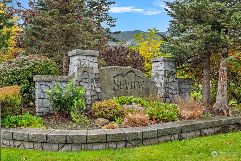Photo of 1016 SE 11th Place, North Bend, WA 98045 (MLS # 2299356)