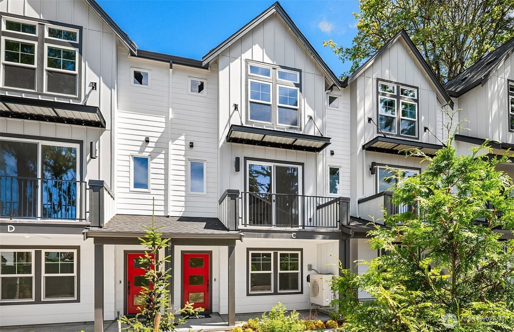 Photo of 20341 90th Drive NE #C, Bothell, WA 98011 (MLS # 2517446)