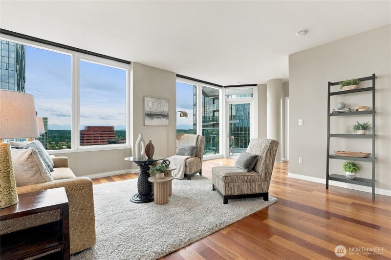 500 106th Avenue NE 3205