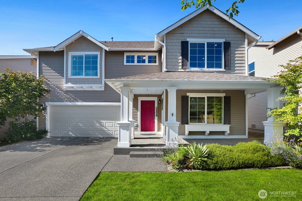 Photo of 33828 SE Odell Street, Snoqualmie, WA 98065 (MLS # 2559740)