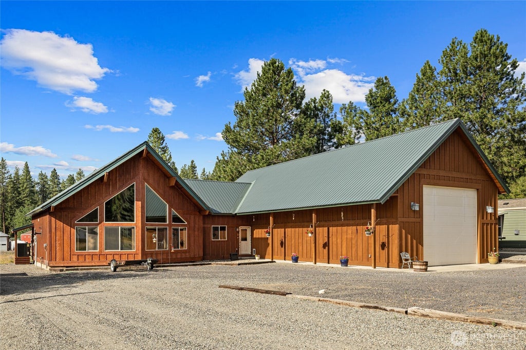 Photo of 160 Ronald Ridge Drive, Ronald, WA 98940 (MLS # 2562966)