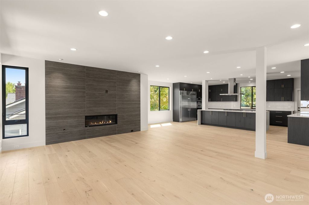 Photo of 6833 36th Avenue NE, Seattle, WA 98115 (MLS # 2416873)