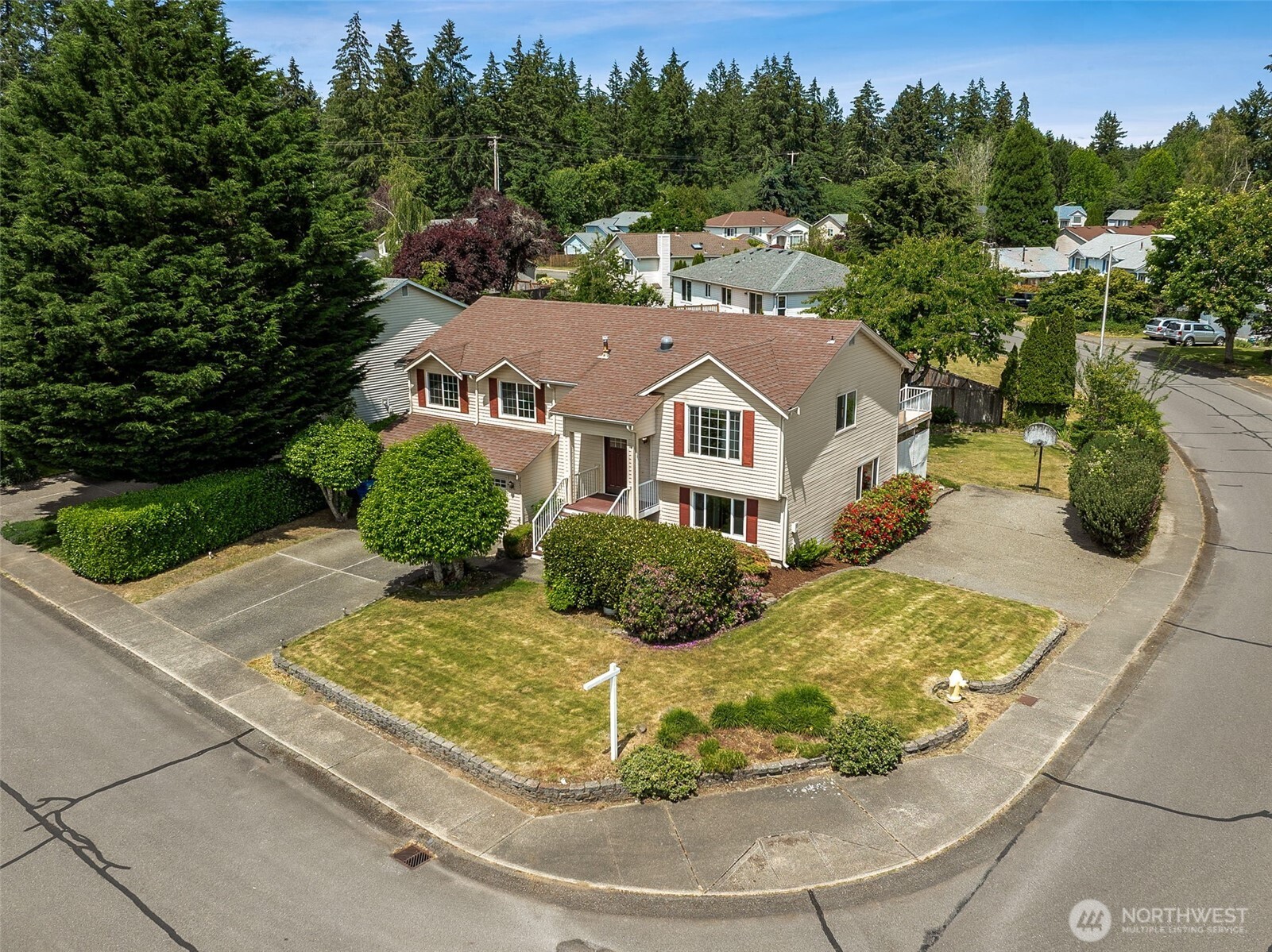 7516 Magnolia Court SE