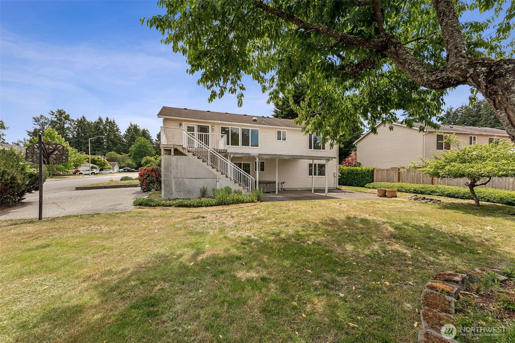 7516 Magnolia Court SE