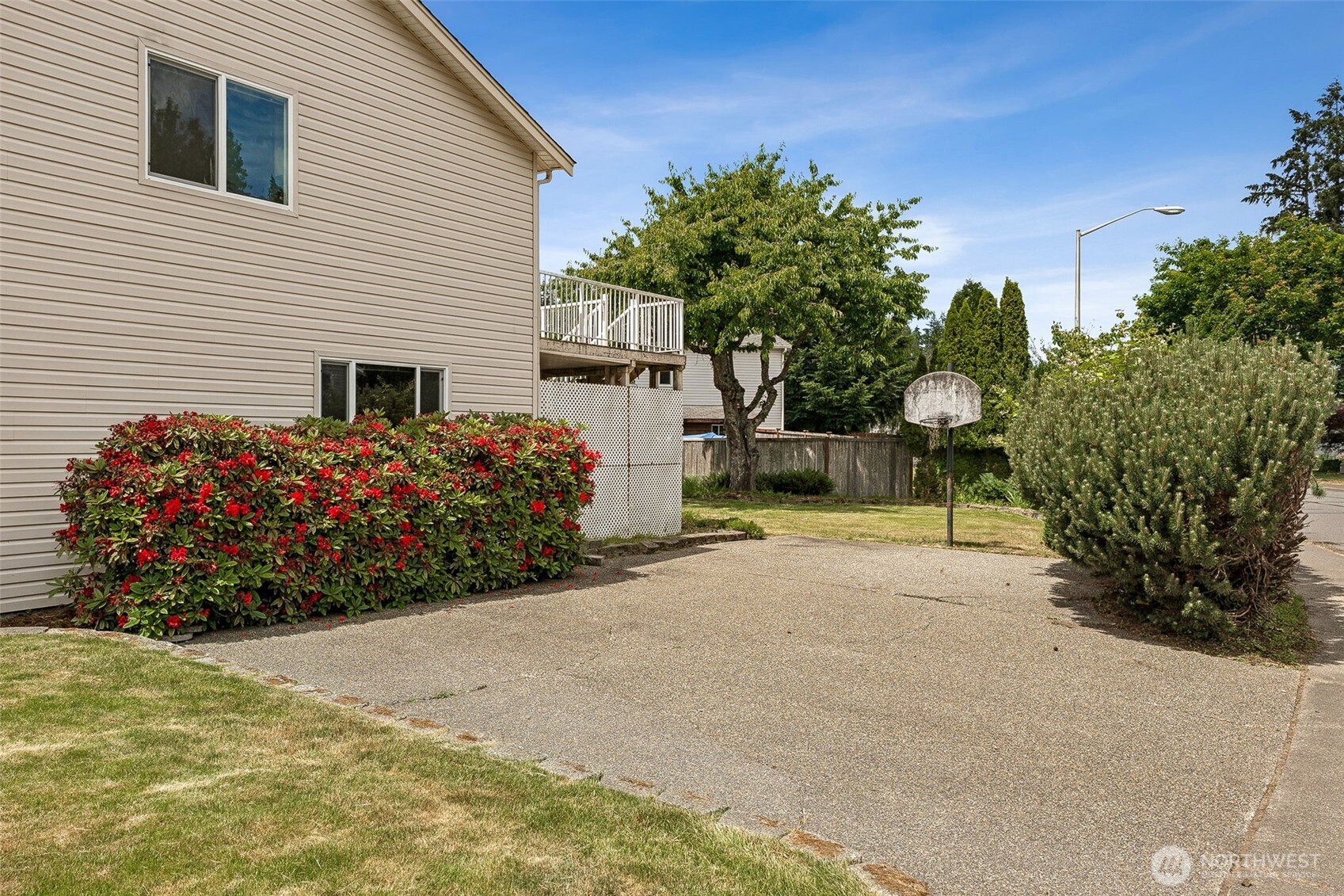 7516 Magnolia Court SE