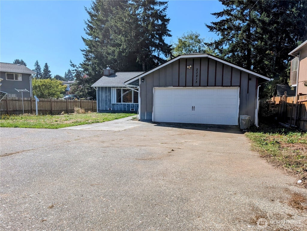Photo of 23213 116th Avenue SE, Kent, WA 98031 (MLS # 2581915)