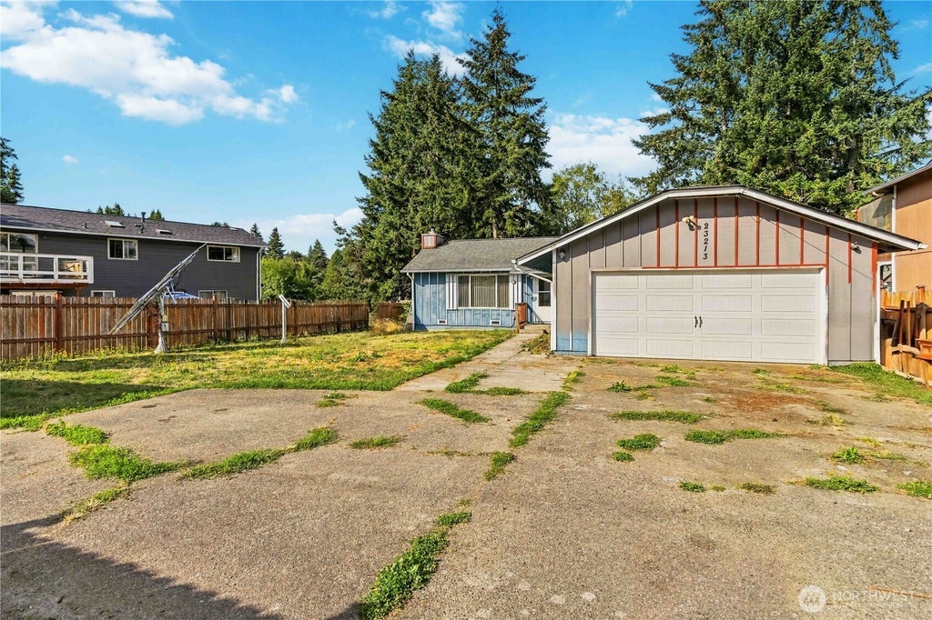 Photo of 23213 116th Avenue SE, Kent, WA 98031 (MLS # 2581915)