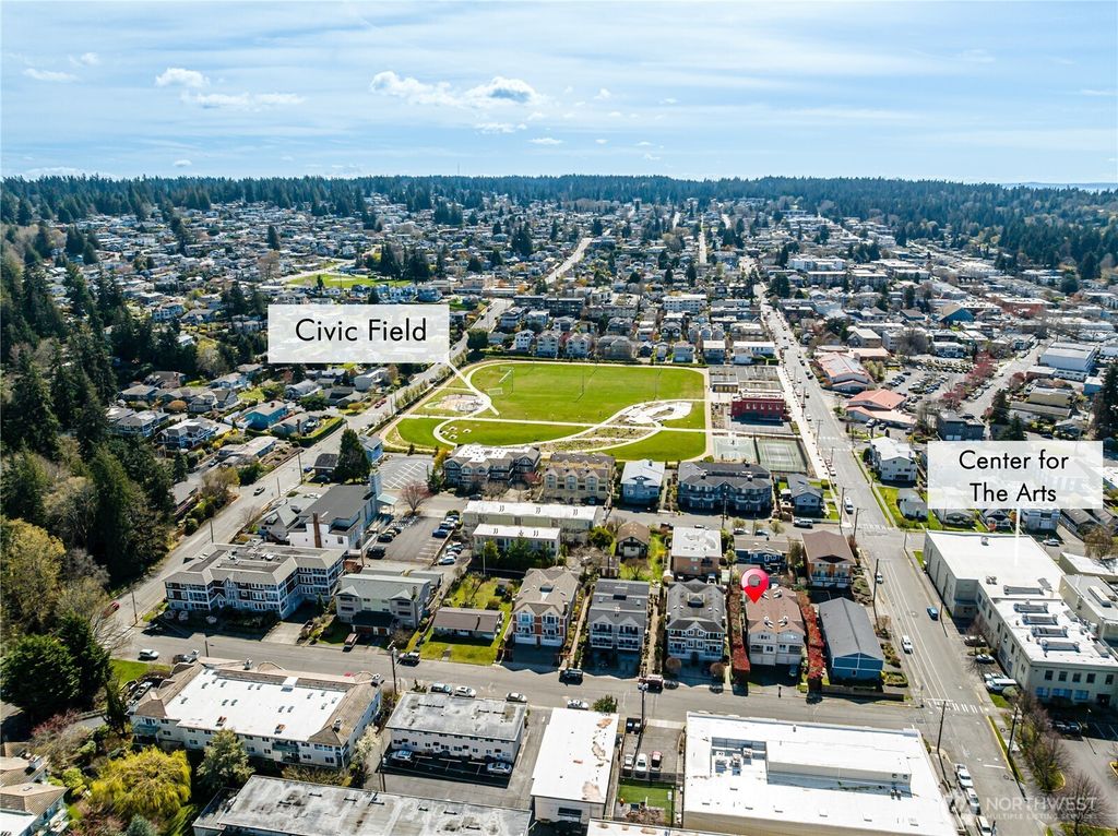 Photo of 610 Glen Street #3, Edmonds, WA 98020 (MLS # 2498674)