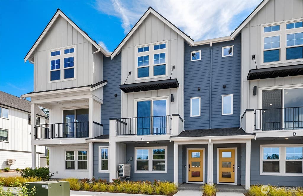 Photo of 9007 NE 203rd Lane #C, Bothell, WA 98011 (MLS # 2566053)