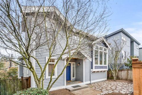 Photo of 18 Florentia Street, Seattle, WA 98109 (MLS # 2348876)