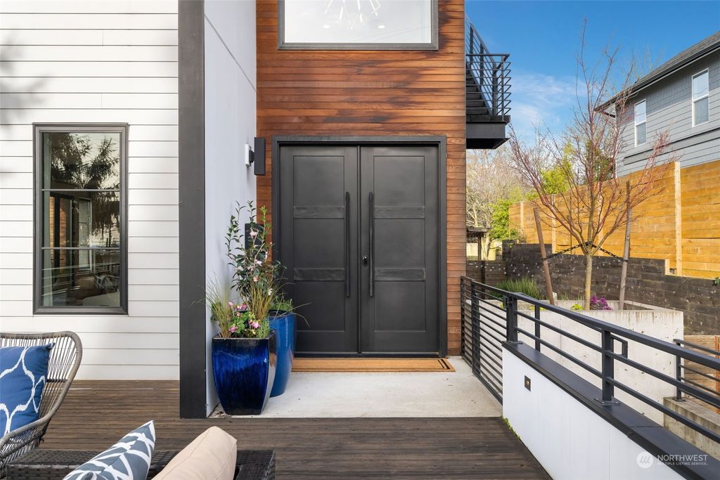 Photo of 220 NW 62nd Street, Seattle, WA 98107 (MLS # 2324656)