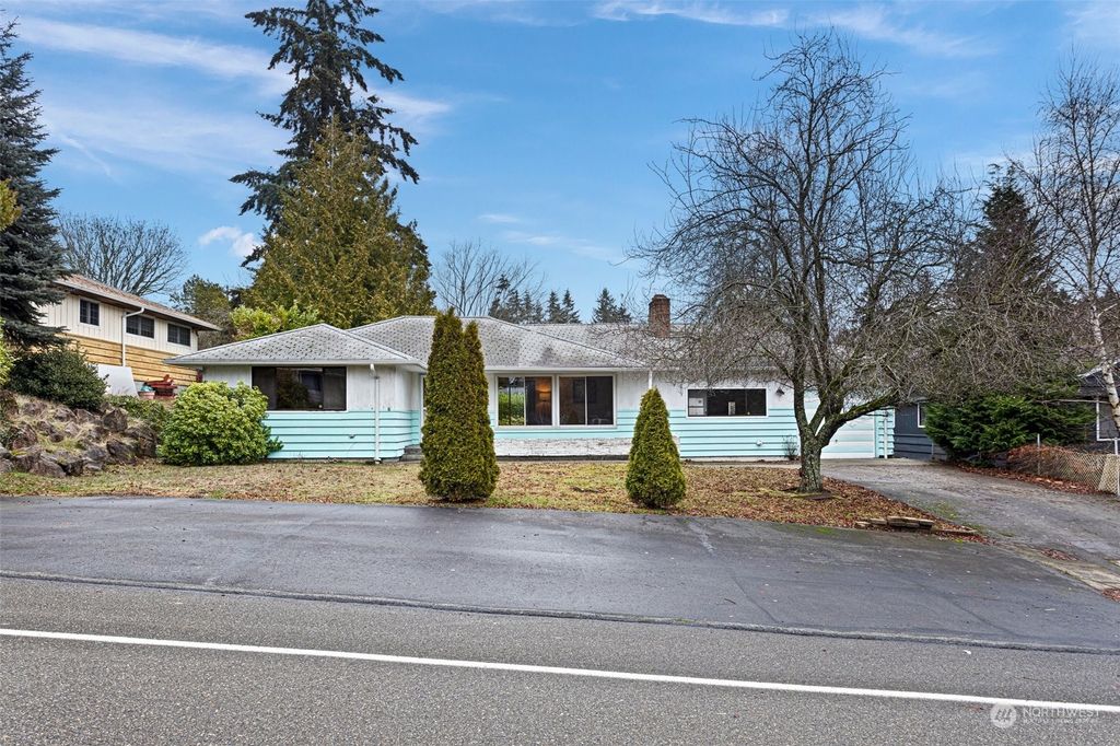 Photo of 19348 Occidental Avenue S, Des Moines, WA 98148 (MLS # 2024553)