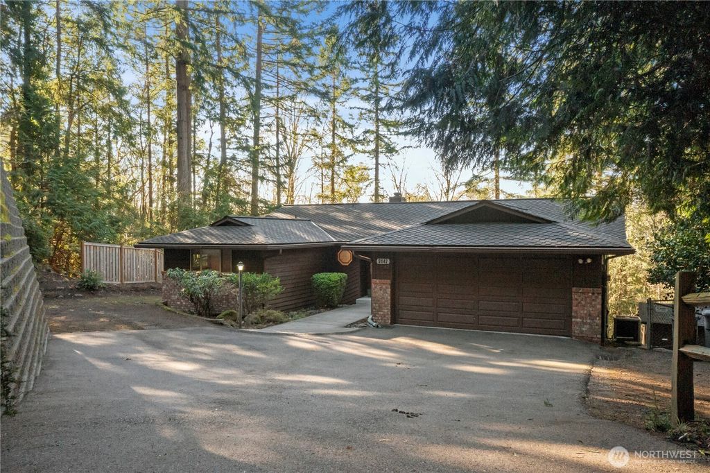 Photo of 9142 28th Avenue Ct NW, Gig Harbor, WA 98332 (MLS # 2471848)