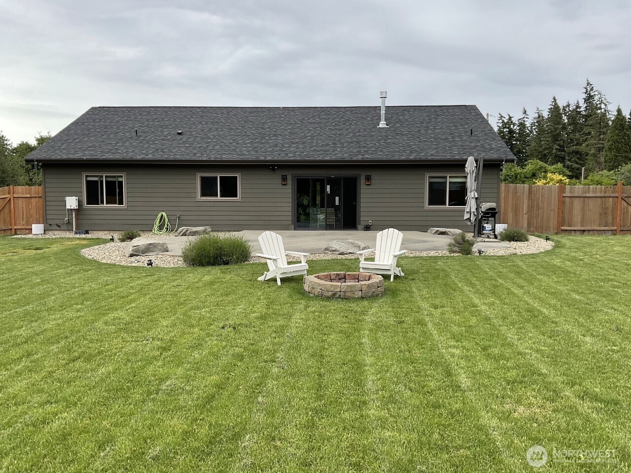 5245 NW Erlands Point Rd