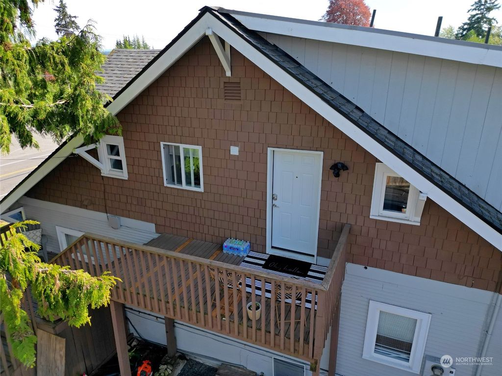 Photo of 2108 117th Avenue NE, Lake Stevens, WA 98258 (MLS # 2327156)