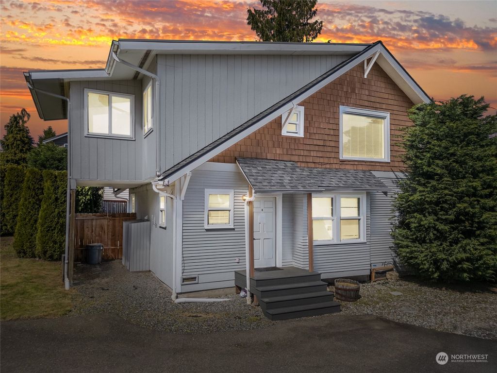 Photo of 2108 117th Avenue NE, Lake Stevens, WA 98258 (MLS # 2327156)
