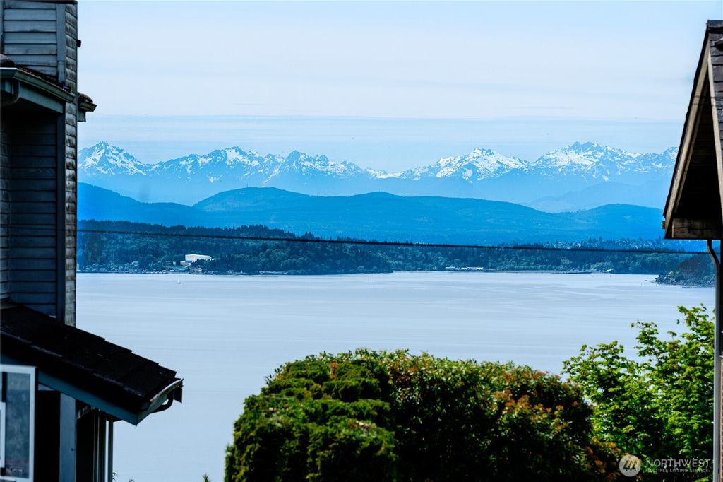 Photo of 4056 56th Avenue SW, Seattle, WA 98116 (MLS # 2368233)