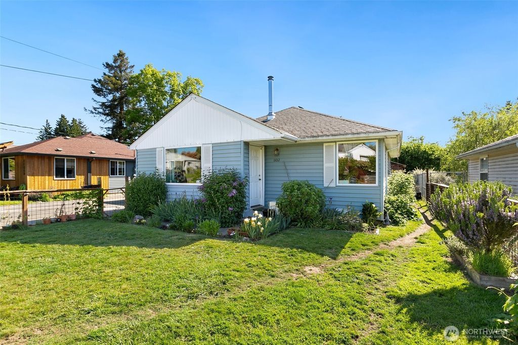 Photo of 11012 2nd Avenue S, Seattle, WA 98168 (MLS # 2368524)