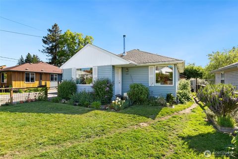 11012 2nd Avenue S, Seattle, WA 98168 - MLS#: 2368524