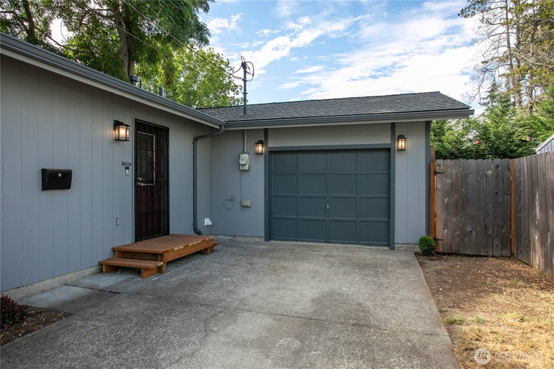 1811 I Street