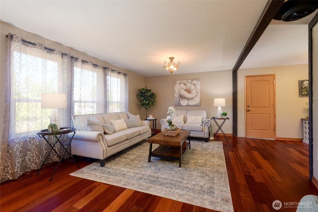 Photo of 20838 144th Avenue SE, Kent, WA 98042 (MLS # 2381598)