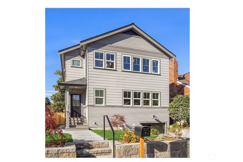 Photo of 7721 Sunnyside Avenue N, Seattle, WA 98103 (MLS # 2445855)