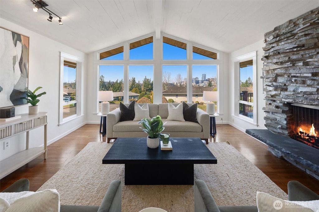 Photo of 12115 SE 16th Place, Bellevue, WA 98005 (MLS # 2477541)