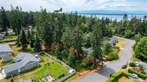 Photo of 386 Smith Street, Coupeville, WA 98239 (MLS # 2546066)