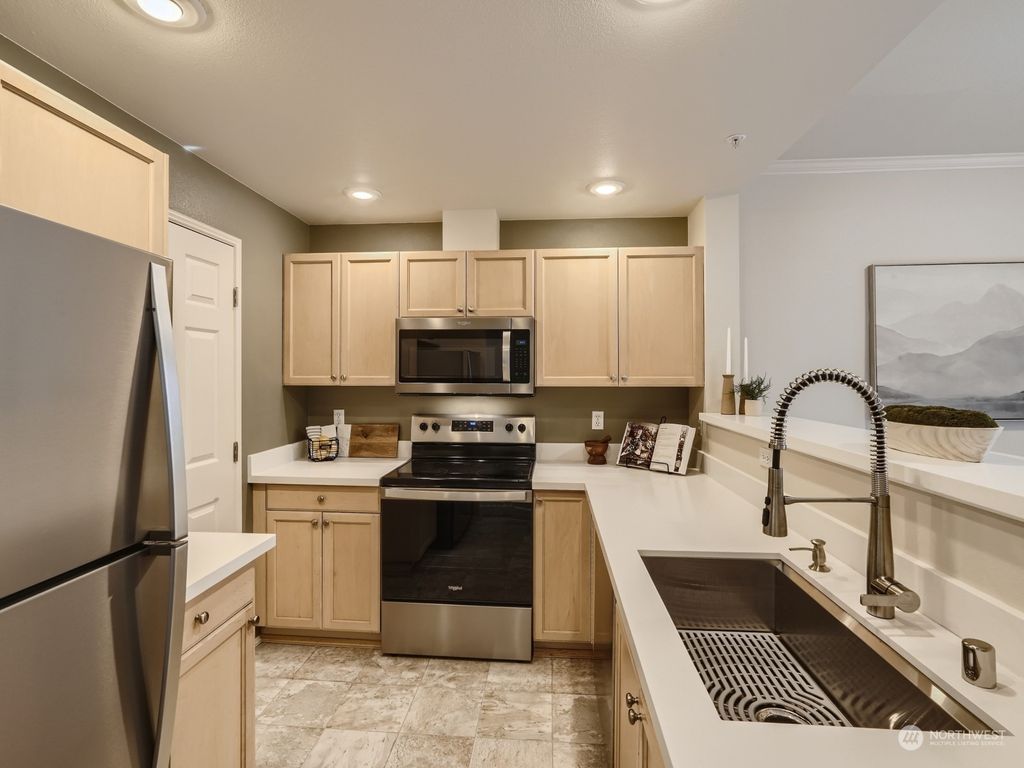 Photo of 25235 SE Klahanie Boulevard #C204, Sammamish, WA 98029 (MLS # 2032301)