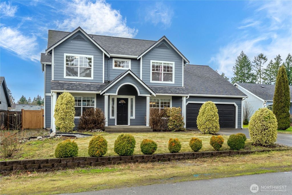 Photo of 16526 10th Avenue Ct E, Spanaway, WA 98387 (MLS # 2471084)