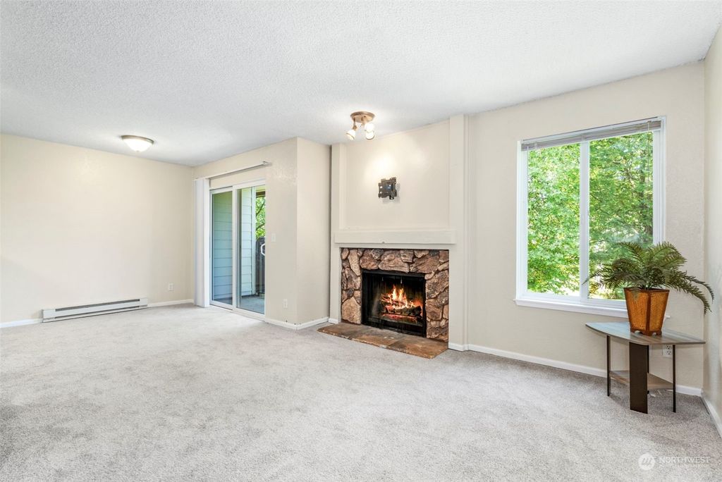 Photo of 12641 NE 130th Way #C203, Kirkland, WA 98034 (MLS # 2125894)